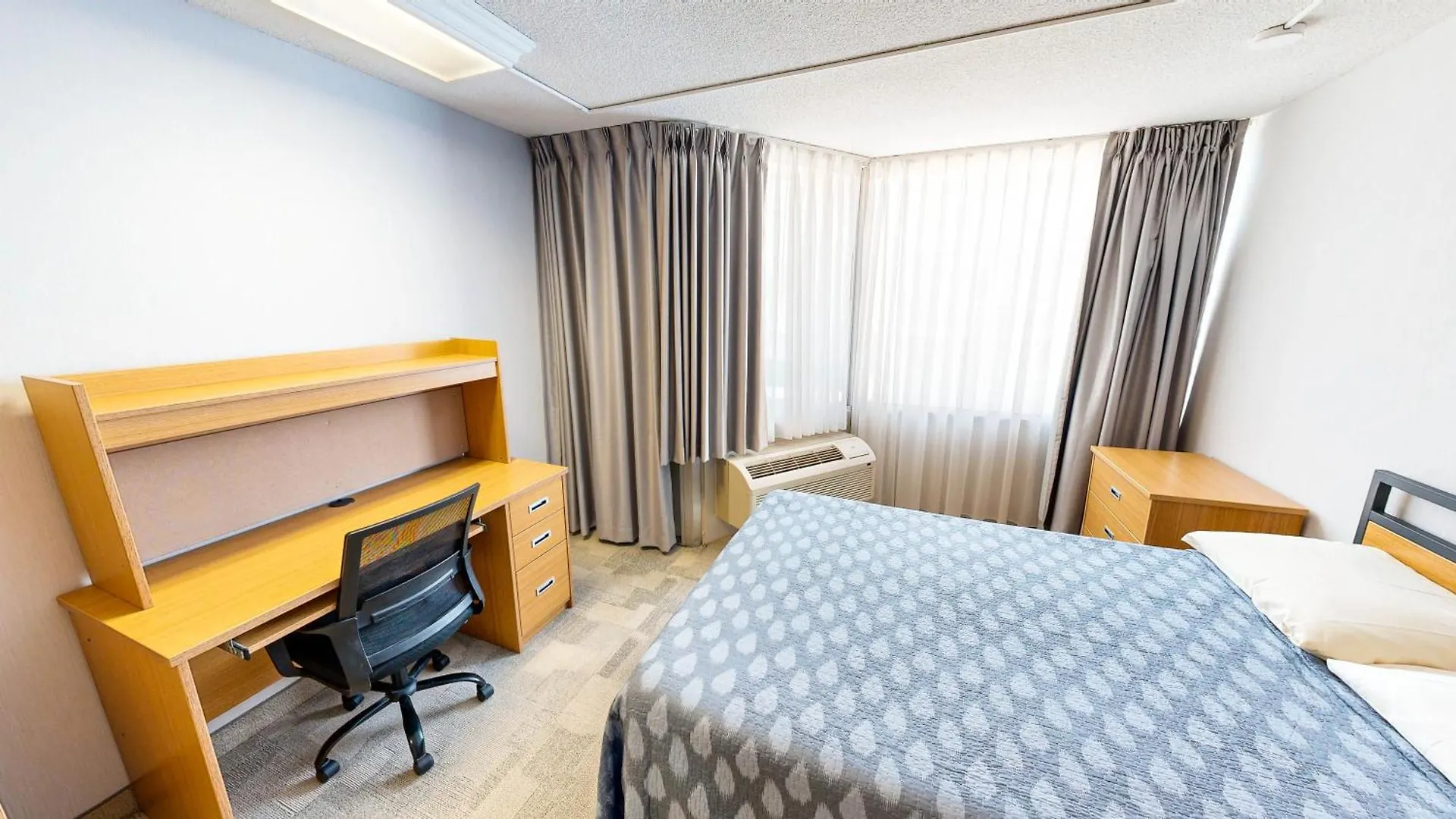 Chestnut Residence And Conference Centre - University Of Toronto Apartament